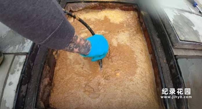 生活解压纪录片《疏通下水道》第1季中字 1080P高清自媒体解说素材百度云盘下载插图 生活解压纪录片《疏通下水道》第1季中字 1080P高清自媒体解说素材百度云盘下载