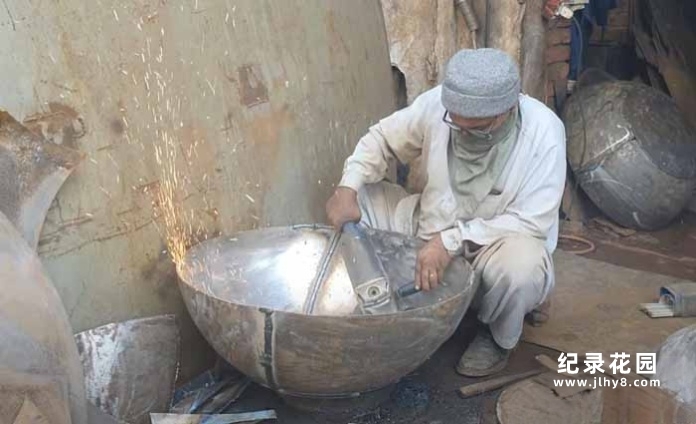 传统工匠纪录片《巴铁手工制造》第1季原版无字 1080高清自媒体解说素材百度云盘下载插图 传统工匠纪录片《巴铁手工制造》第1季原版无字 1080高清自媒体解说素材百度云盘下载