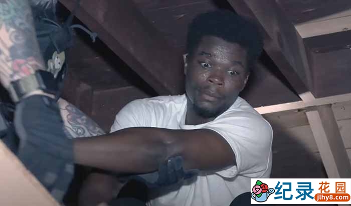 美国抓捕秀纪录片《赏金猎人》第5季中字 1080P高清自媒体解说资源百度云盘下载插图 美国抓捕秀纪录片《赏金猎人》第5季中字 1080P高清自媒体解说资源百度云盘下载