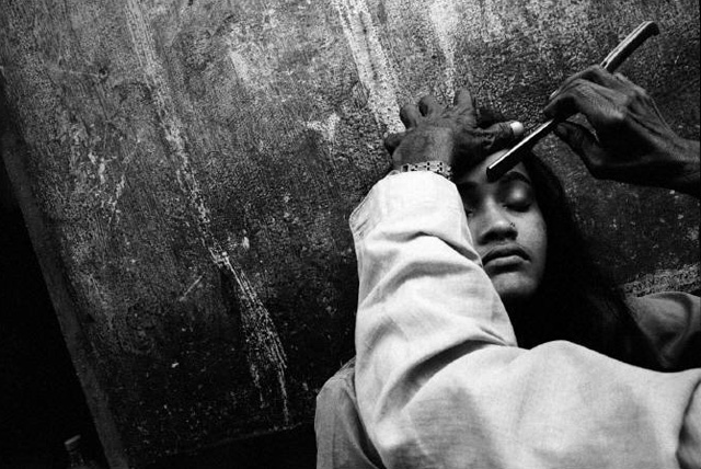 小小摄影师的异想世界 Born Into Brothels: Calcutta's Red Light Kids