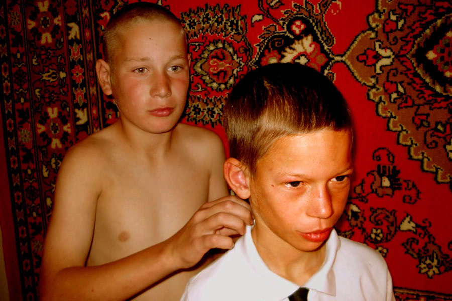 三个忧郁的房间 Melancholian 3 huonetta