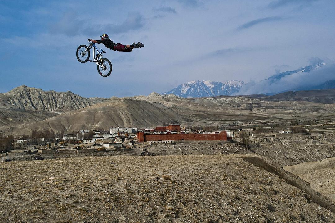 车轮不息 Where The Trail Ends