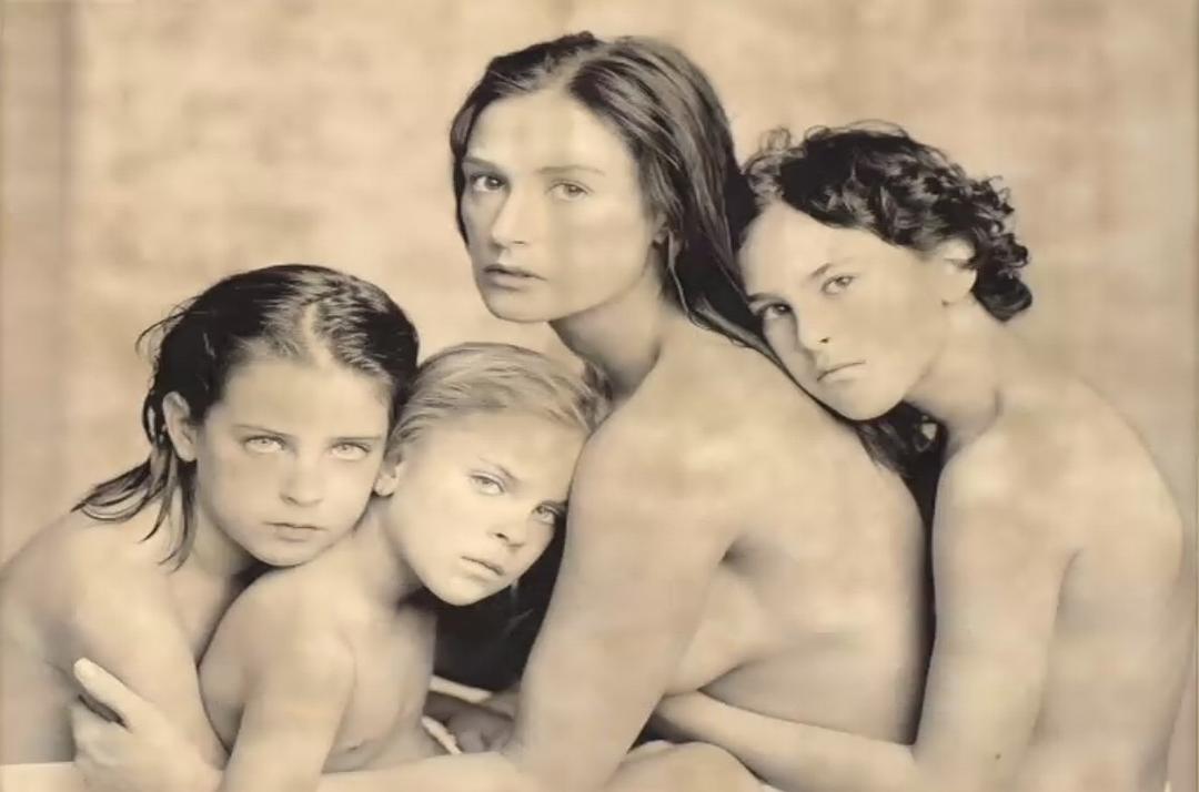 镜头里的人生:肖像摄影大师安妮·莱博维茨 Annie Leibovitz: Life Through a Lens