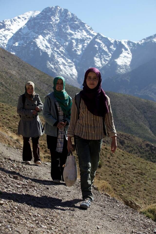 上学路上 Sur le chemin de l'école