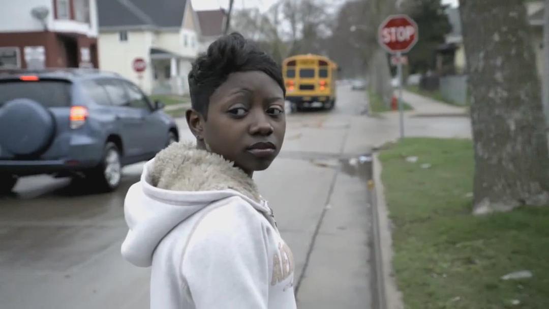 须臾之间 From One Second to the Next