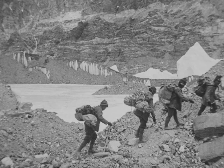 珠峰史诗 The Epic of Everest