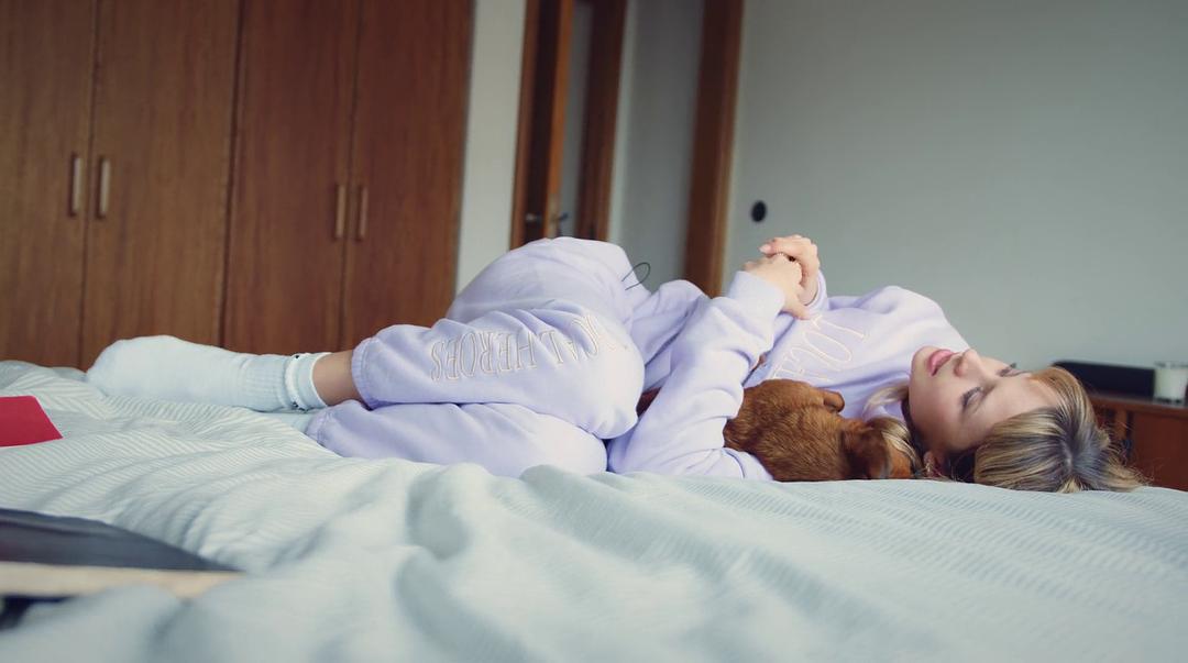 比利时小天后安琪儿:成名之路 Angèle