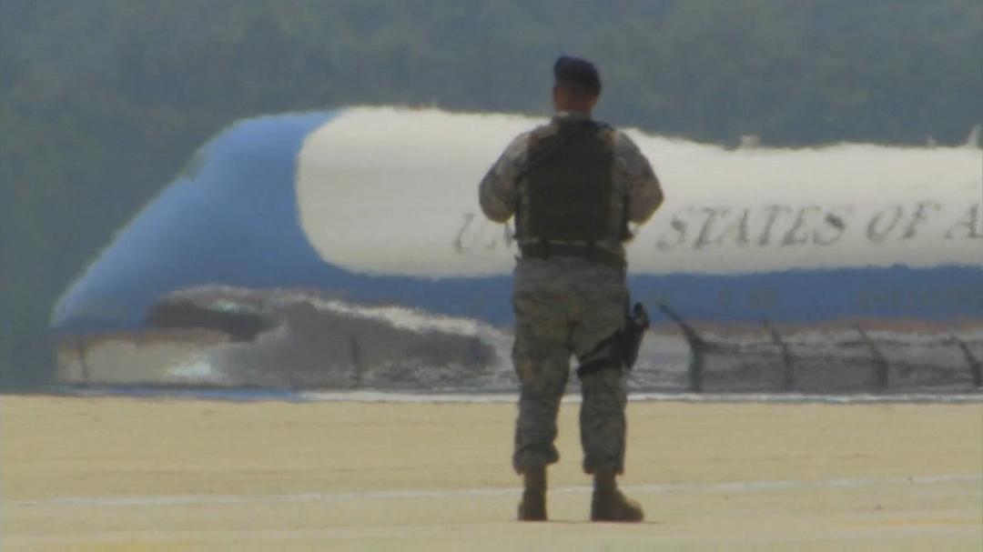 空军一号 Air Force One