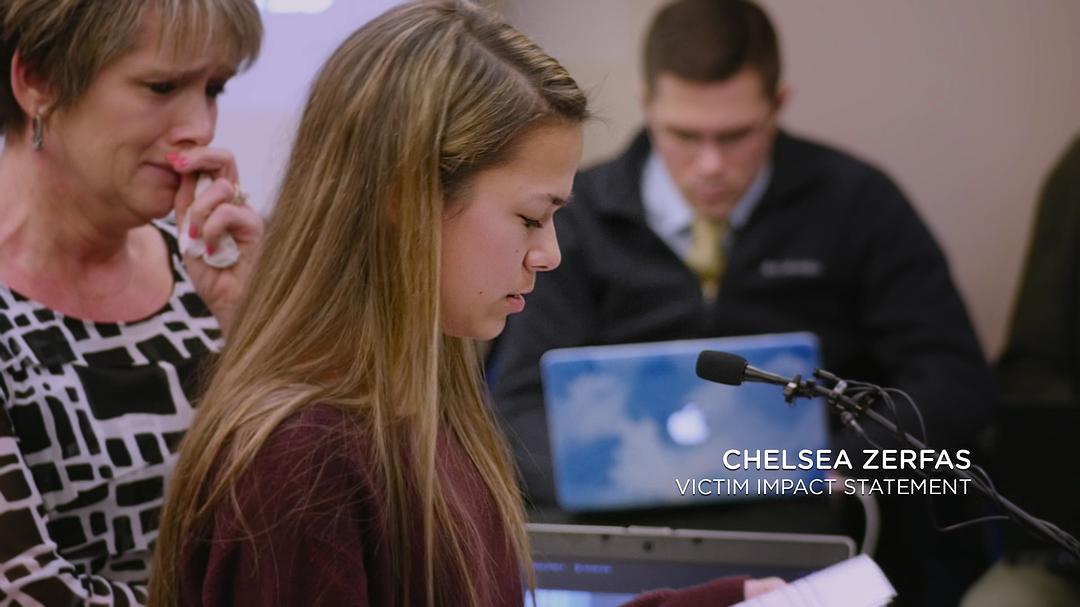 在金牌的核心:美国体操丑闻 At the Heart of Gold: Inside the USA Gymnastics Scandal