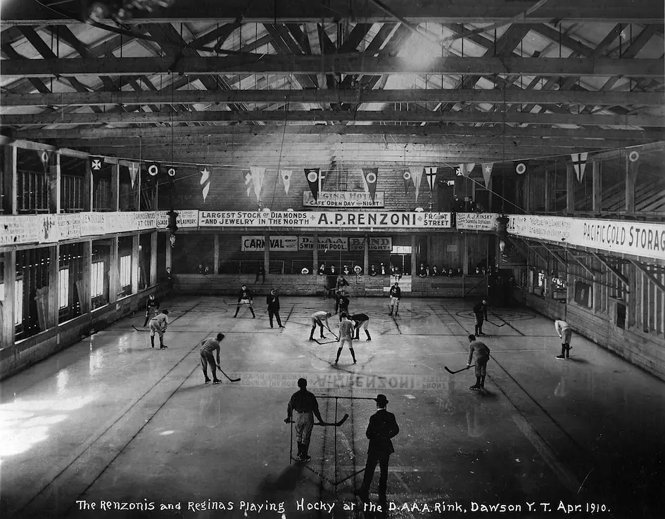 道森市:冰封时光 Dawson City: Frozen Time