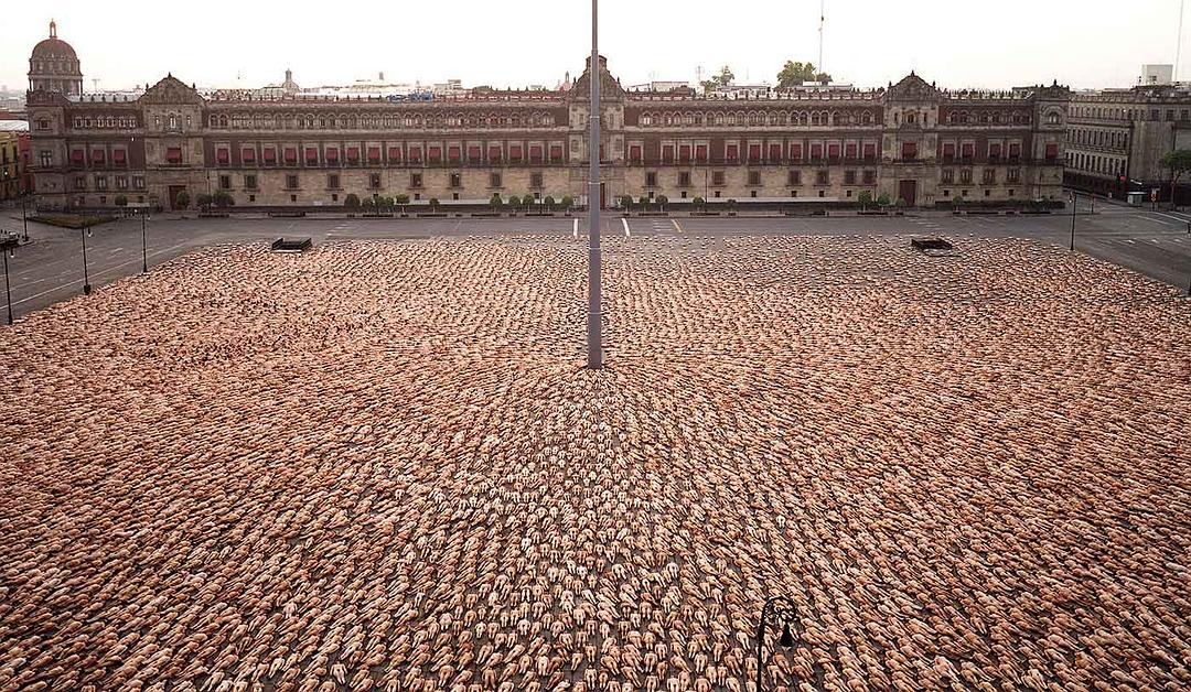 裸体漂流记 Naked States