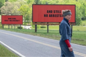 犯罪电影《三块广告牌》恐怖惊悚电影影视解说自媒体素材文案/片源下载插图 犯罪电影《三块广告牌》恐怖惊悚电影影视解说自媒体素材文案/片源下载