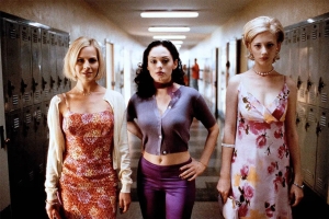 犯罪电影《圆形硬糖》恐怖惊悚电影影视解说自媒体素材文案/片源下载插图 犯罪电影《圆形硬糖》恐怖惊悚电影影视解说自媒体素材文案/片源下载