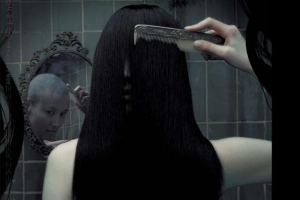 恐怖电影《假发》恐怖惊悚电影影视解说自媒体素材文案/片源下载插图 恐怖电影《假发》恐怖惊悚电影影视解说自媒体素材文案/片源下载