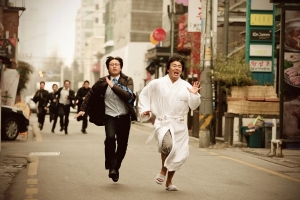 喜剧电影《马屁王》恐怖惊悚电影影视解说自媒体素材文案/片源下载插图 喜剧电影《马屁王》恐怖惊悚电影影视解说自媒体素材文案/片源下载