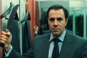 犯罪电影《职场杀手》恐怖惊悚电影影视解说自媒体素材文案/片源下载插图 犯罪电影《职场杀手》恐怖惊悚电影影视解说自媒体素材文案/片源下载