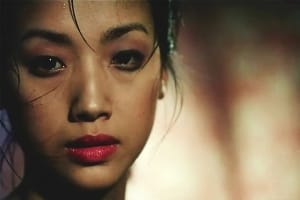 惊悚电影《恐怖鸡》恐怖惊悚电影影视解说自媒体素材文案/片源下载插图 惊悚电影《恐怖鸡》恐怖惊悚电影影视解说自媒体素材文案/片源下载