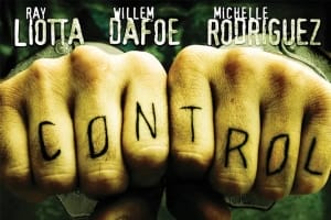 科幻电影《控制》恐怖惊悚电影影视解说自媒体素材文案/片源下载插图 科幻电影《控制》恐怖惊悚电影影视解说自媒体素材文案/片源下载
