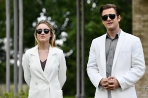 喜剧电影《假扮上帝》恐怖惊悚电影影视解说自媒体素材文案/片源下载插图 喜剧电影《假扮上帝》恐怖惊悚电影影视解说自媒体素材文案/片源下载