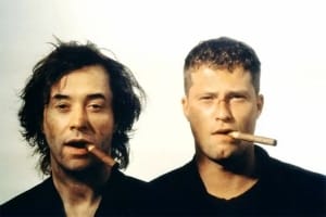 动作电影《敲开天堂的门》恐怖惊悚电影影视解说自媒体素材文案/片源下载插图 动作电影《敲开天堂的门》恐怖惊悚电影影视解说自媒体素材文案/片源下载