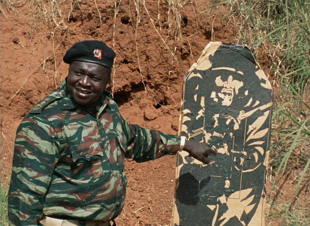 阿敏将军 Général Idi Amin Dada: Autoportrait插图7 阿敏将军 Général Idi Amin Dada: Autoportrait