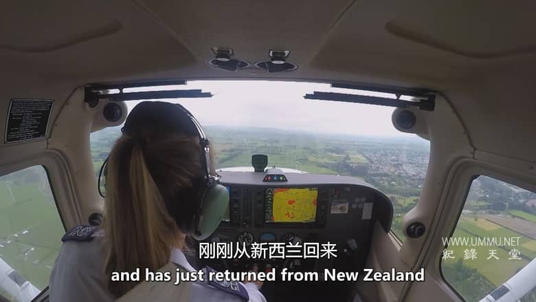 易捷航空:驾驶舱内 EasyJet: Inside the Cockpit插图4 易捷航空:驾驶舱内 EasyJet: Inside the Cockpit