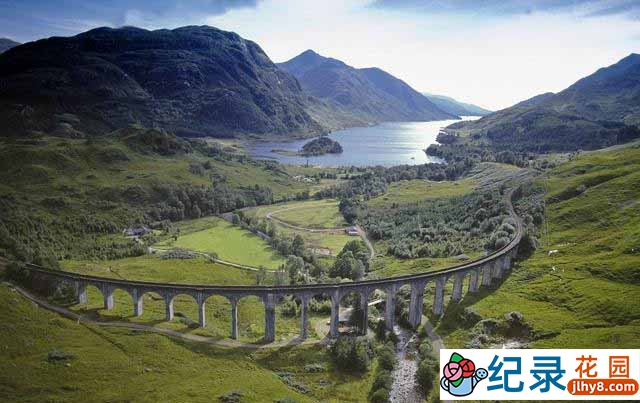 BBC航拍旅行纪录片《英国鸟瞰/俯瞰英国/居高临下看英伦 Britain from Above》全6集 720P/1080i高清纪录片百度云下载