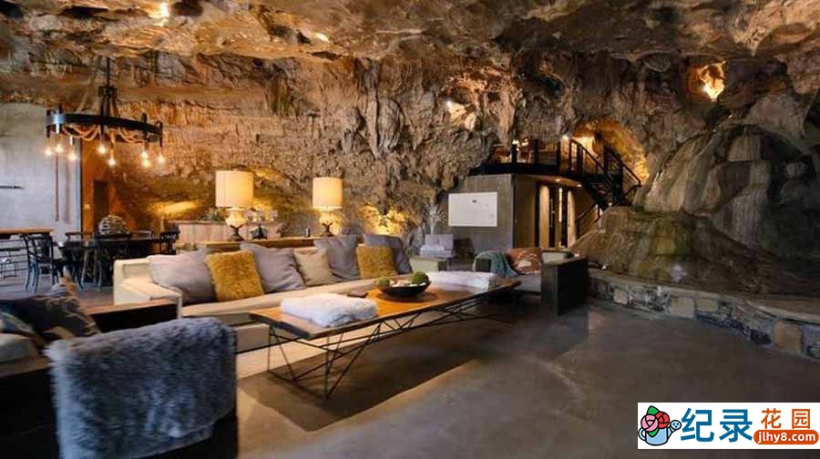 Netflix人文旅行纪录片《环球神奇度假屋 World\\\'s Most Amazing Vacation Rentals》第1季