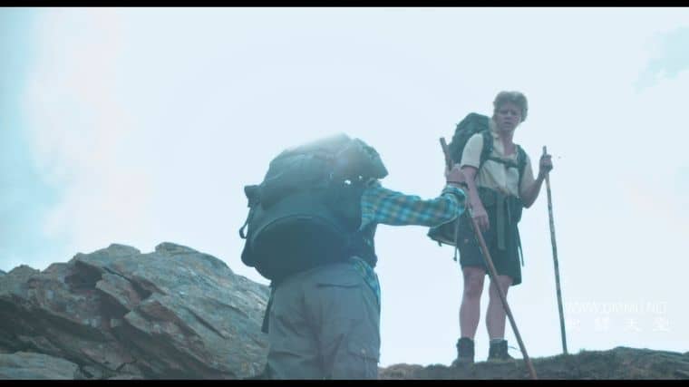 我们心中的一块石头 A Stone in Our Heart