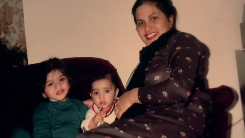 桑妮·黎翁 Mostly Sunny