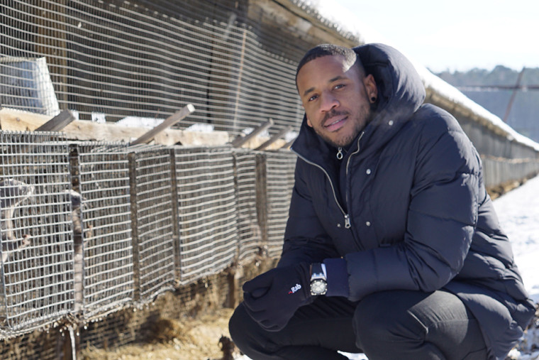 揭秘亿万富豪的衣橱 Inside the Billionaire&#x27;s Wardrobe