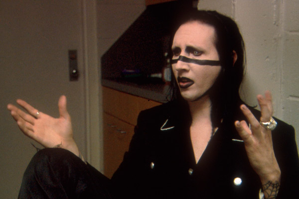 科伦拜校园事件 Bowling for Columbine