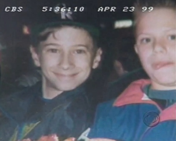 科伦拜校园事件 Bowling for Columbine