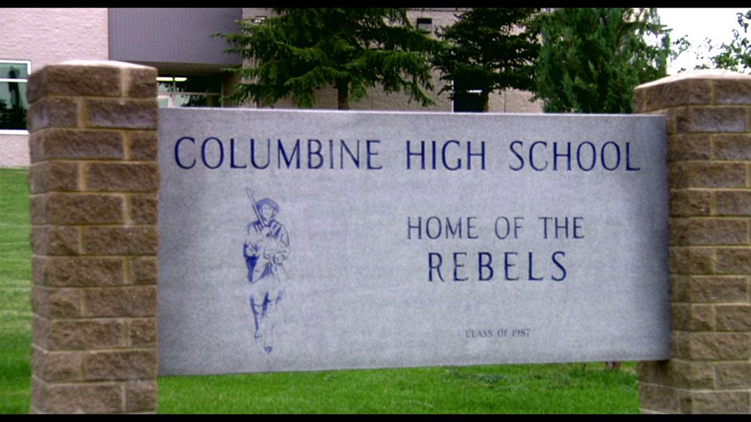 科伦拜校园事件 Bowling for Columbine