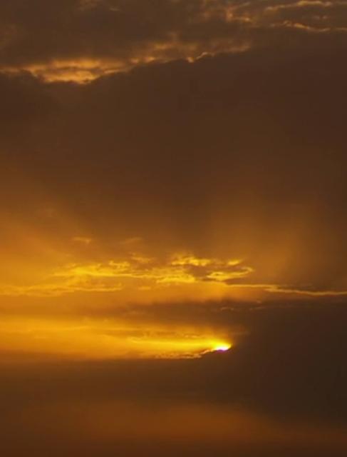 辨认云彩 Cloudspotting