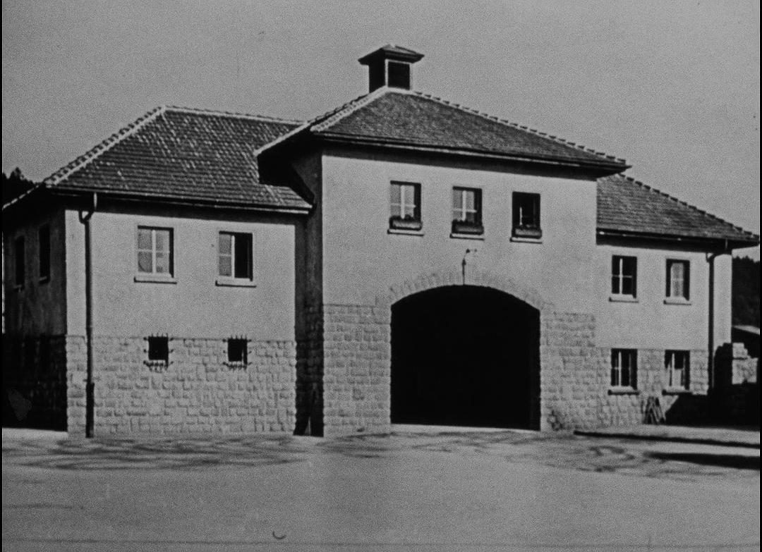 夜与雾 Nuit et brouillard