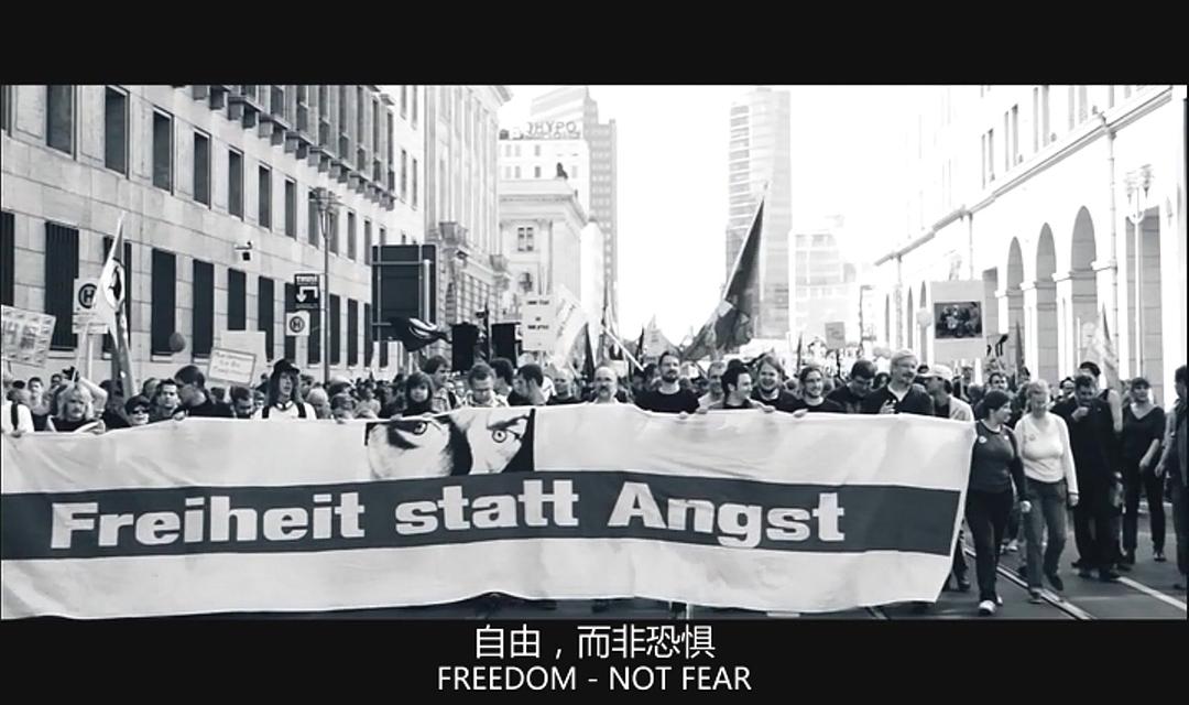 民主：沉醉在数据中 Democracy: Im Rausch der Daten
