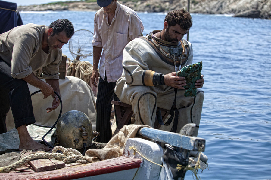 世界上第一台计算机 The World's First Computer