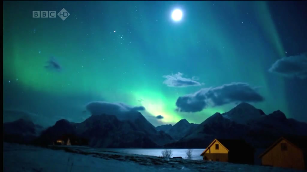 乔安娜·拉姆利的北极光之旅 Joanna Lumley in the Land of the Northern Lights