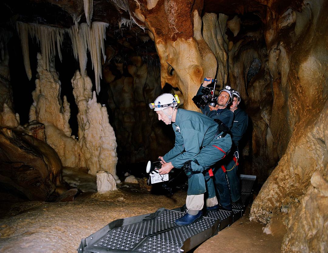 忘梦洞 Cave of Forgotten Dreams