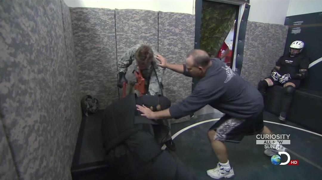 尖兵实录 第一季 Surviving The Cut Season 1