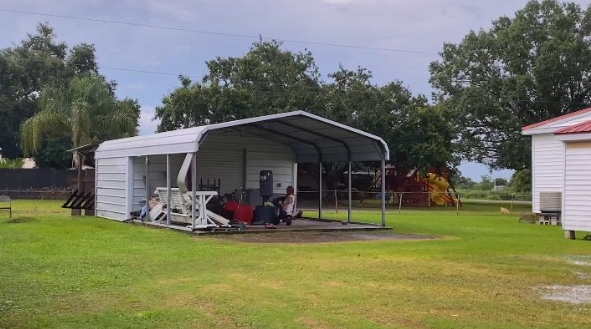 狗儿救援迎新生  第19季 Pit Bulls and Parolees