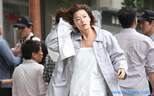 韩国动作电影《夺宝联盟》解说文案及全剧下载