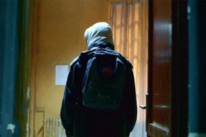 悬疑电影《冒充者》恐怖惊悚电影影视解说自媒体素材文案/片源下载