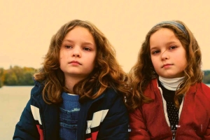 奇幻电影《小妈妈》恐怖惊悚电影影视解说自媒体素材文案/片源下载