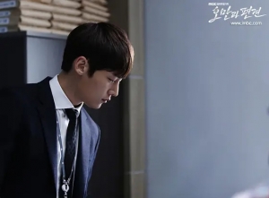 韩剧《傲慢与偏见》21集电视剧恐怖惊悚电影影视解说自媒体素材文案/片源下载（完结）