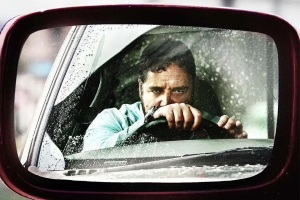 惊悚电影《精神错乱》恐怖惊悚电影影视解说自媒体素材文案/片源下载