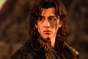 动作电影《斗破苍穹·觉醒》恐怖惊悚电影影视解说自媒体素材文案/片源下载