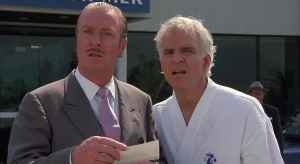 喜剧电影《骗徒臭事多》恐怖惊悚电影影视解说自媒体素材文案/片源下载