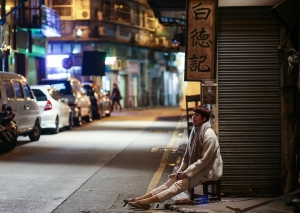 剧情电影《骨妹》恐怖惊悚电影影视解说自媒体素材文案/片源下载